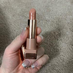 Natasha Denona I need a nude lipstick